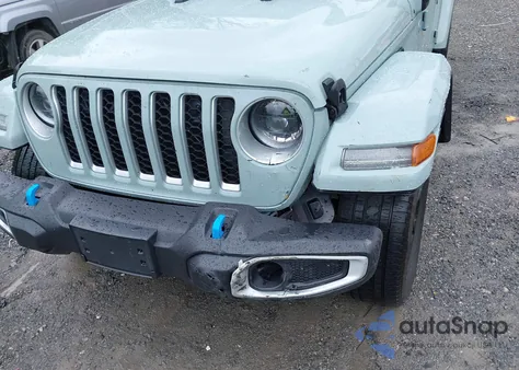 2023 Jeep Wrangler 4Xe Sahara 4X4 z USA, uszkodzony, nr VIN 1C4JJXP64PW683655